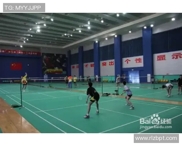 深圳羽毛球队快攻战术解析与训练方法探讨 深圳羽毛球队快攻战术解析与训练方法探讨
